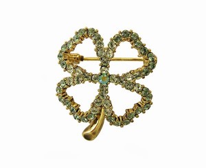 Crystal four leaf clover