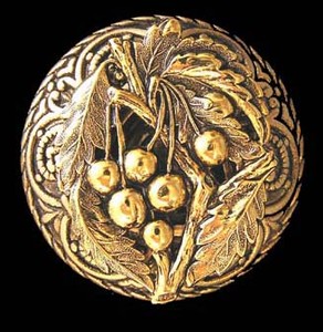 Victorian Shoe magnetic brooch